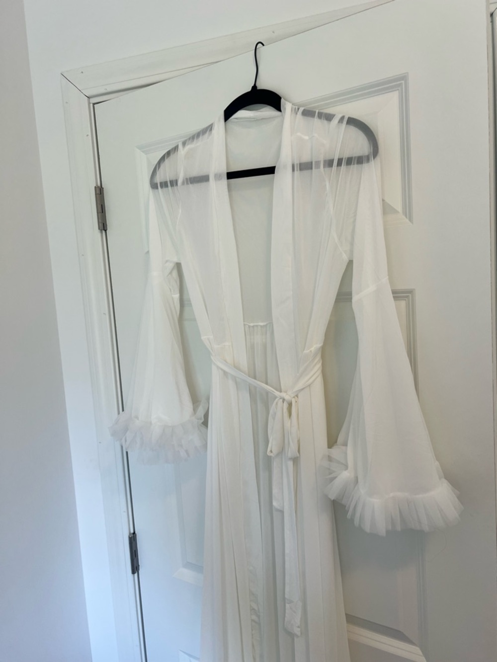 Sheer White Long Robe with Ruffled Cuffs - Picture 3 of 4